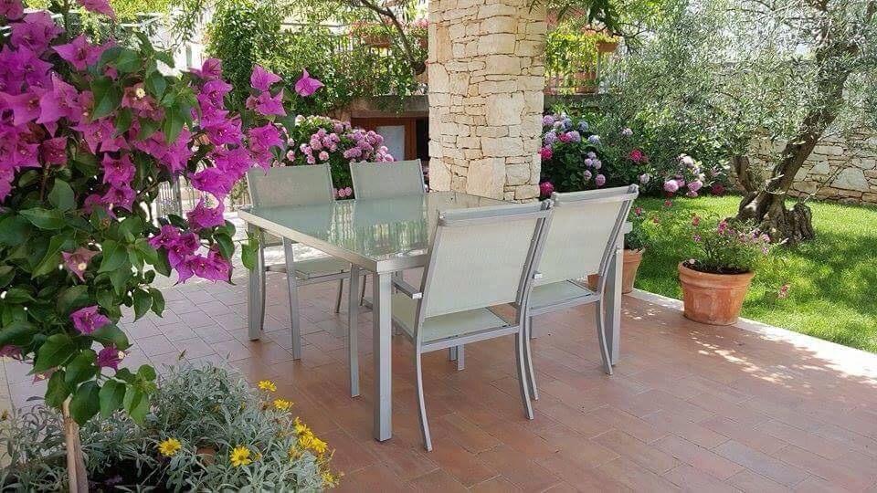 Apartments Villa Ina Brsec Bagian luar foto