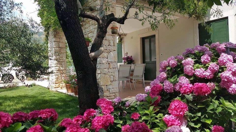 Apartments Villa Ina Brsec Bagian luar foto